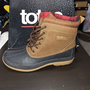 Totes Leo Bunette boots